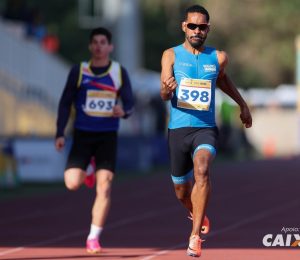 Henrique Caetano Nascimento bate o Recorde das Américas com o tempo de 12,08s na prova dos 100m T35 durante a Segunda Etapa do Circuito Nacional Loterias Caixa.