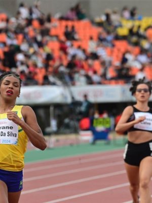 Rayane Silva conquista a medalha de prata na prova dos 100 metros T13